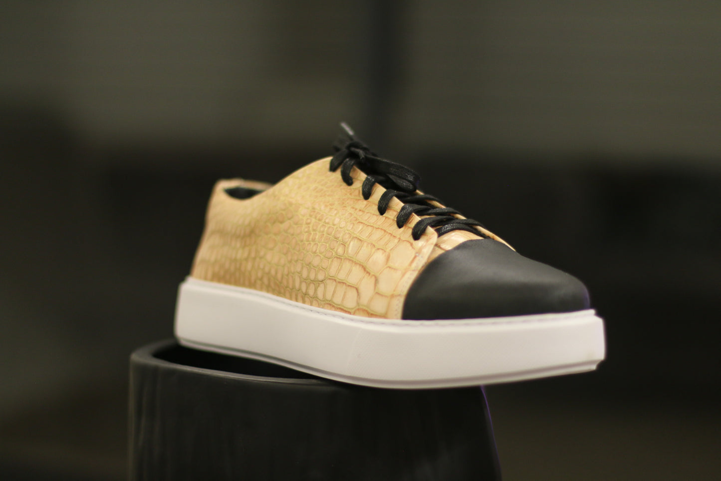 Eavy 1 Coral croco
